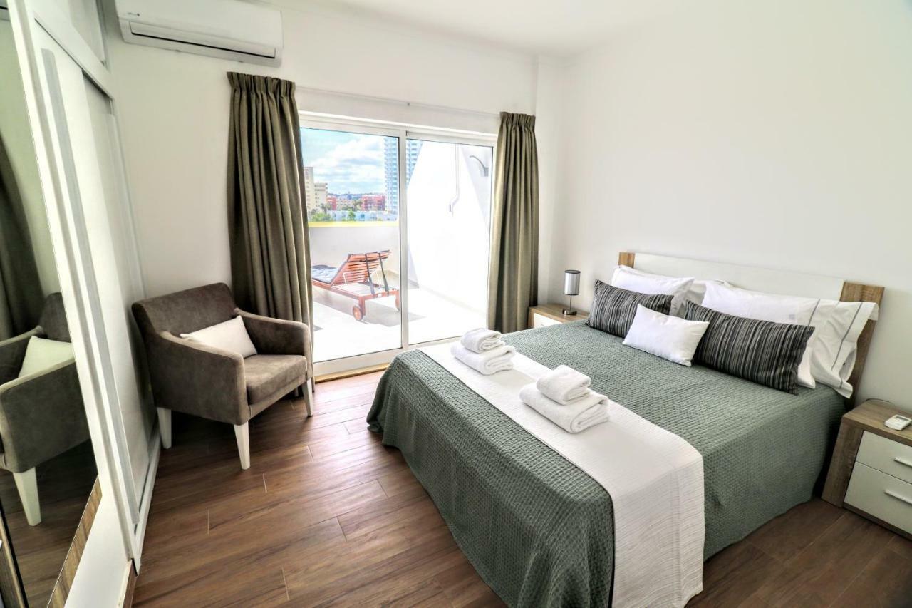 By The Sea - Sea View Torres Apartment Portimao Ngoại thất bức ảnh
